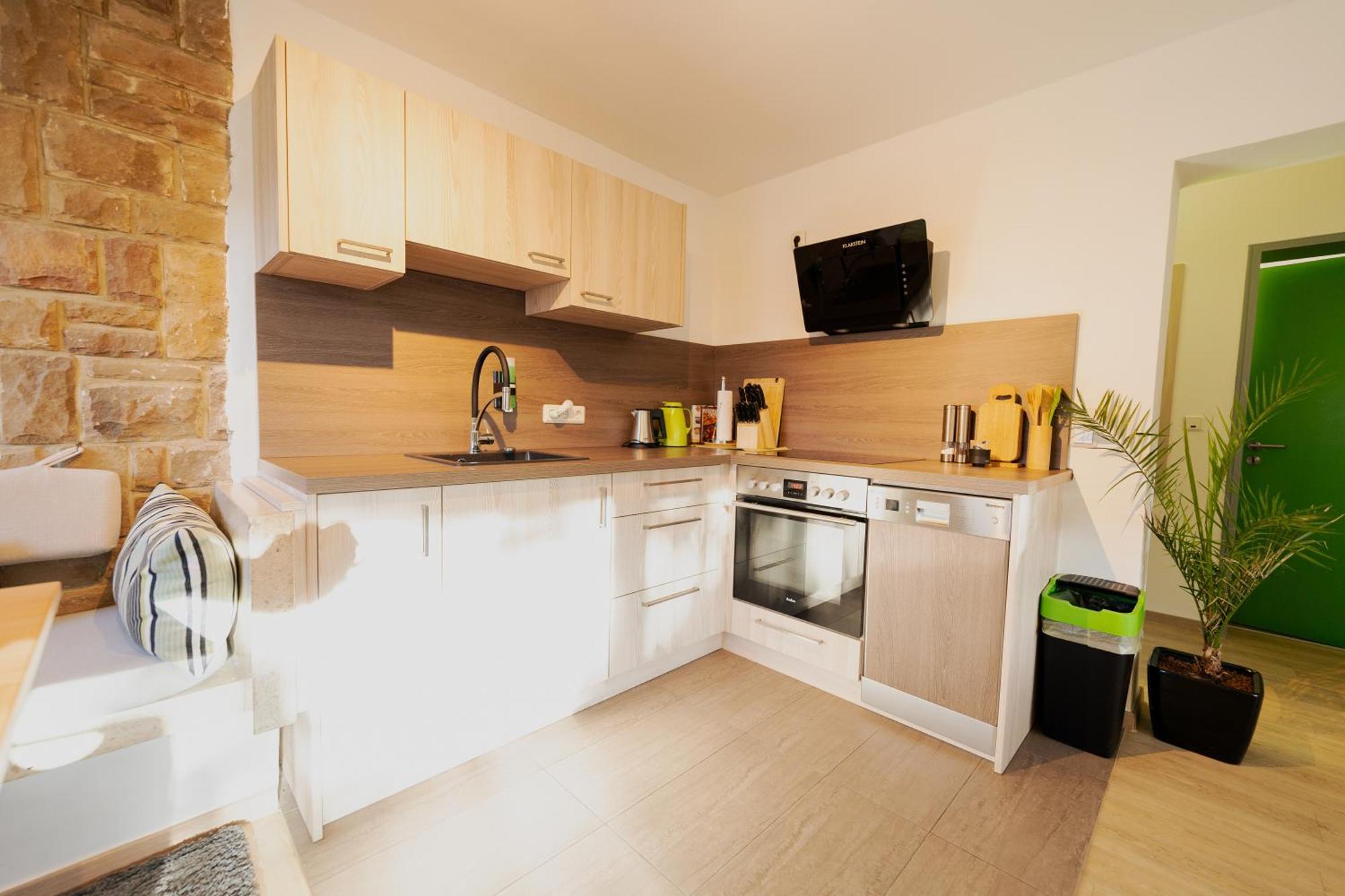 Ferienhaus Schoene Aussicht Ferienwohnung Gruen Hemfurth-Edersee Kültér fotó